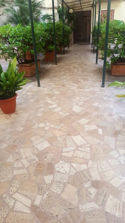 Rose Antiche Vatican B&B Рим Екстер'єр фото