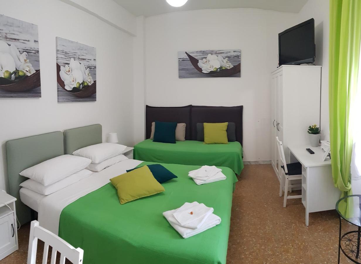 Rose Antiche Vatican B&B Рим Екстер'єр фото