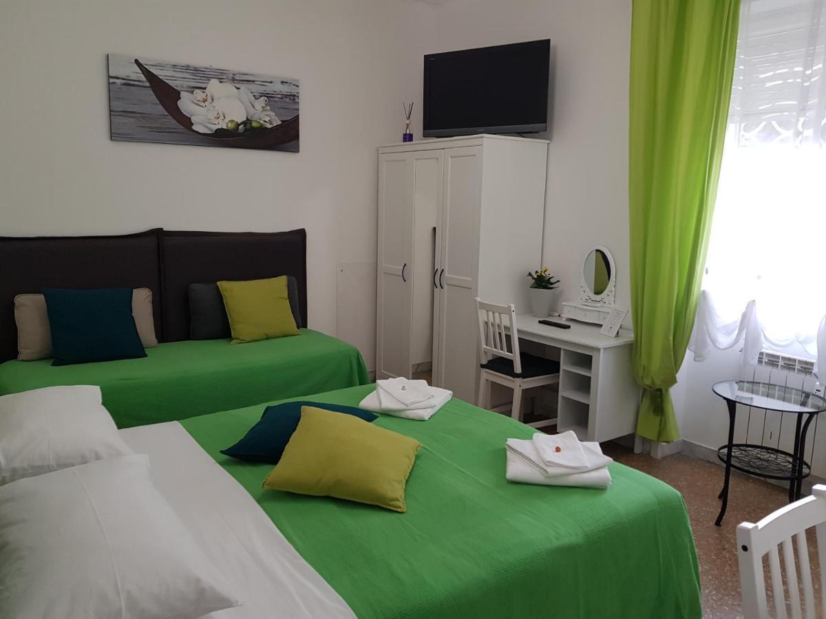 Rose Antiche Vatican B&B Рим Екстер'єр фото